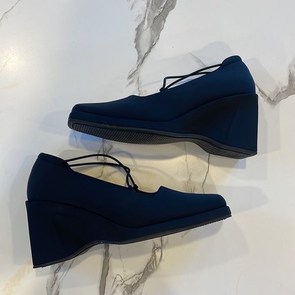 Kenneth Cole Reaction, Square, Navy Blue, Mary Janes, Wedge, Size 7 1/2 - Picture 11 of 12